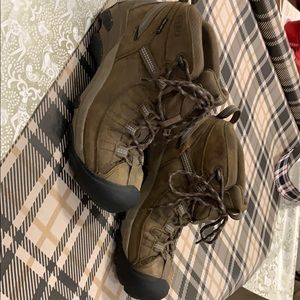 Keen hiking boot